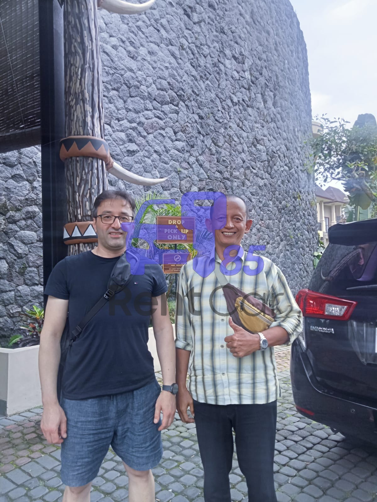 Car Rental Surabaya With Driver - 85RentCarSurabaya